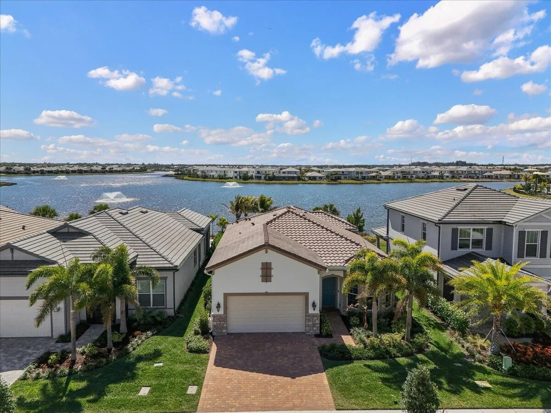 Photo of 10366 Northbrook Circle