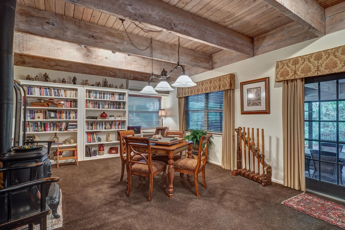 Photo of 3860 Lone Pine Road