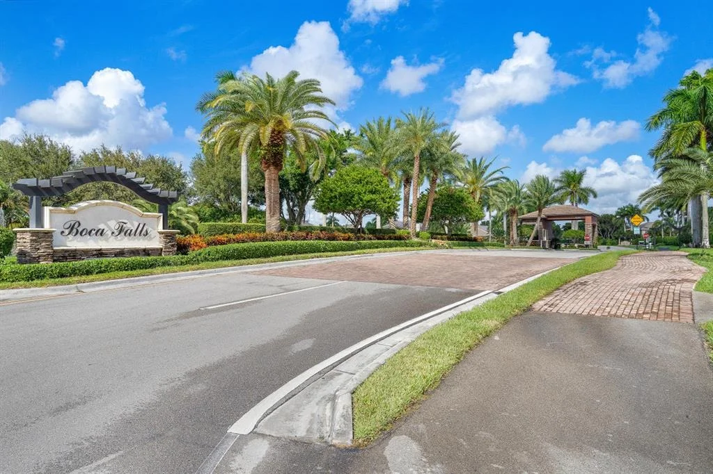 Photo of 21666 Marigot Drive