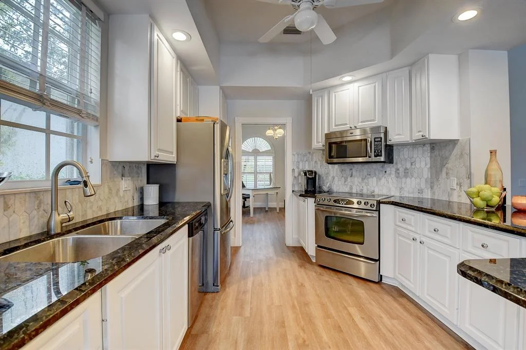 Photo of 4802 Orchard Lane