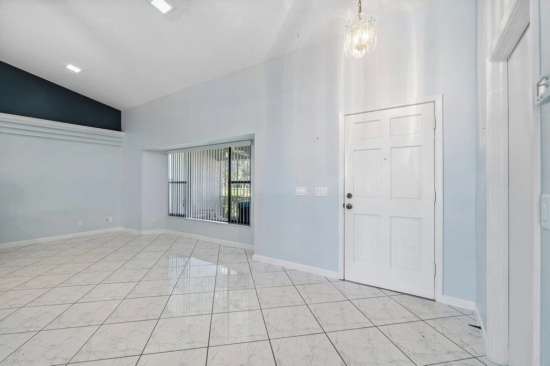 Photo of 61 W Rubber Tree Drive
