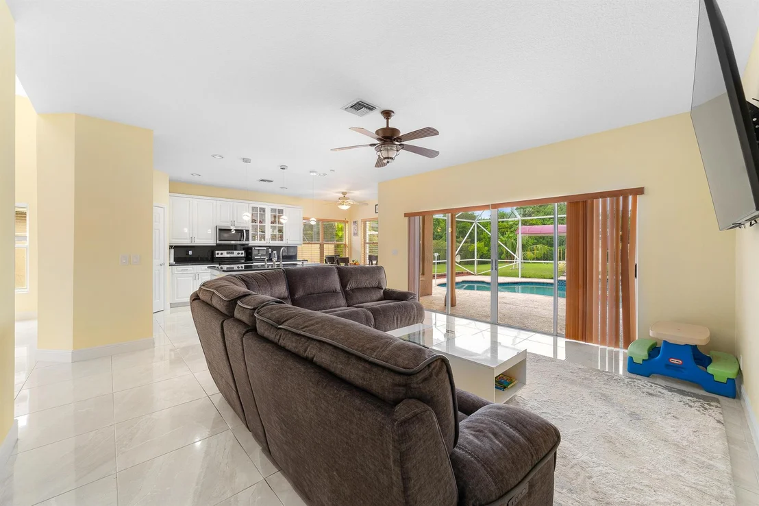 Photo of 21991 Altona Drive