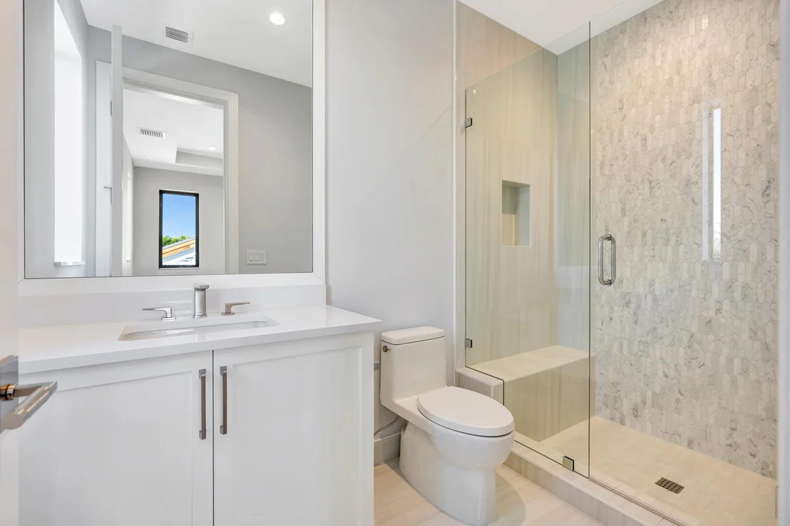 Photo of 112 Regatta Drive