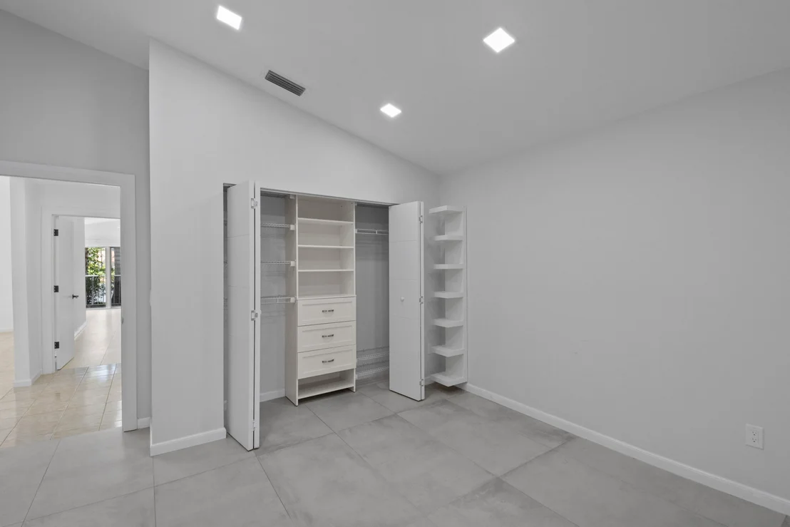 Photo of 22586 Esplanada Drive