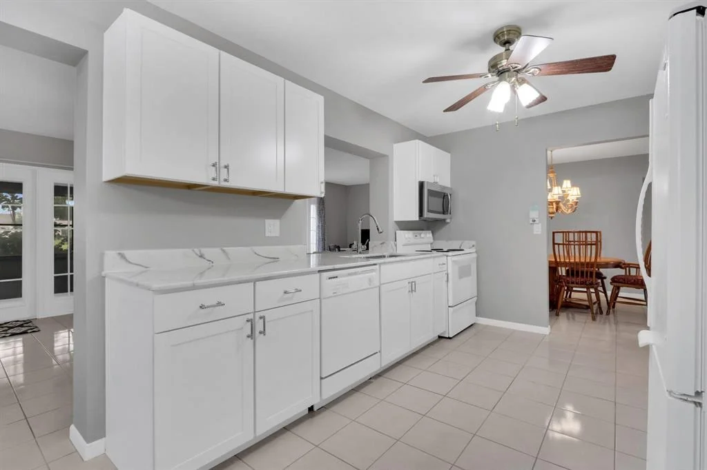 Photo of 7368 Pine Forest Circle