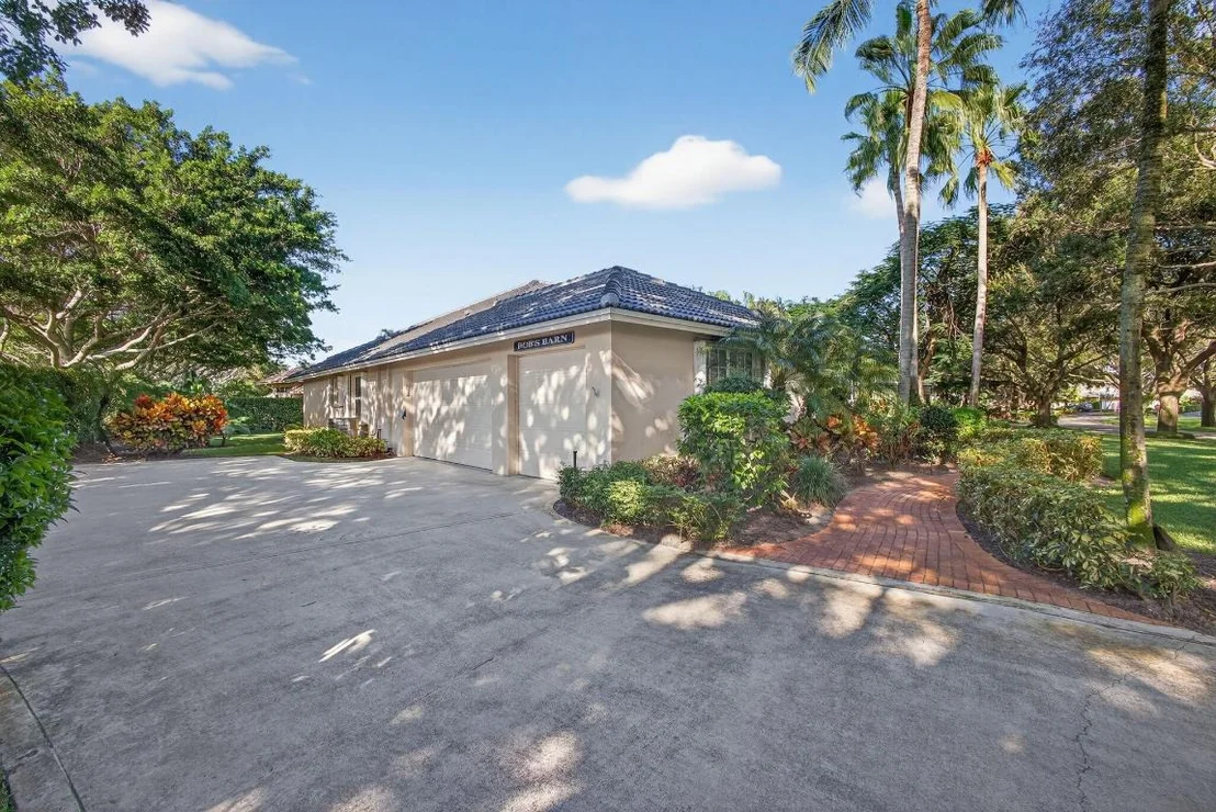 Photo of 9923 SE Oak Tree Terrace