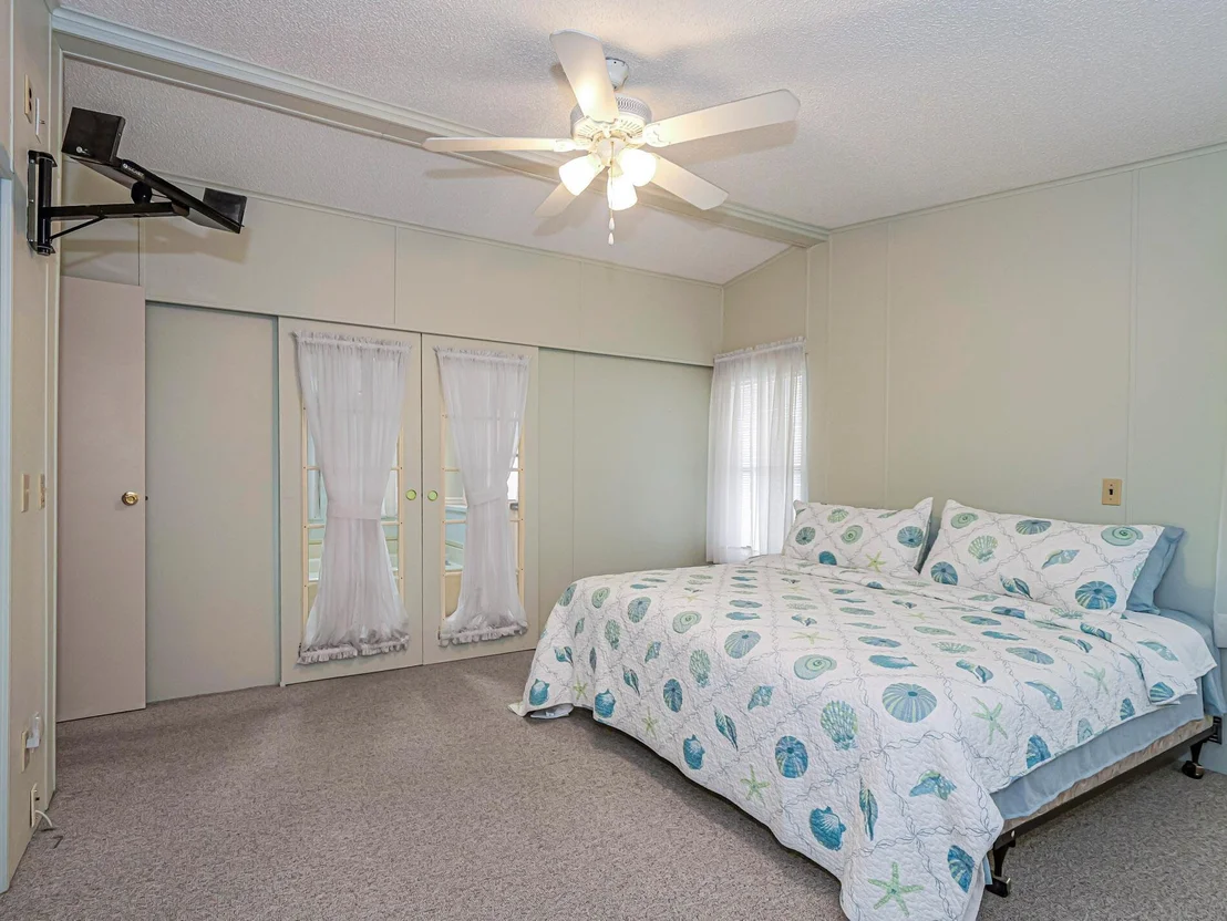 Photo of 1388 Barefoot Circle