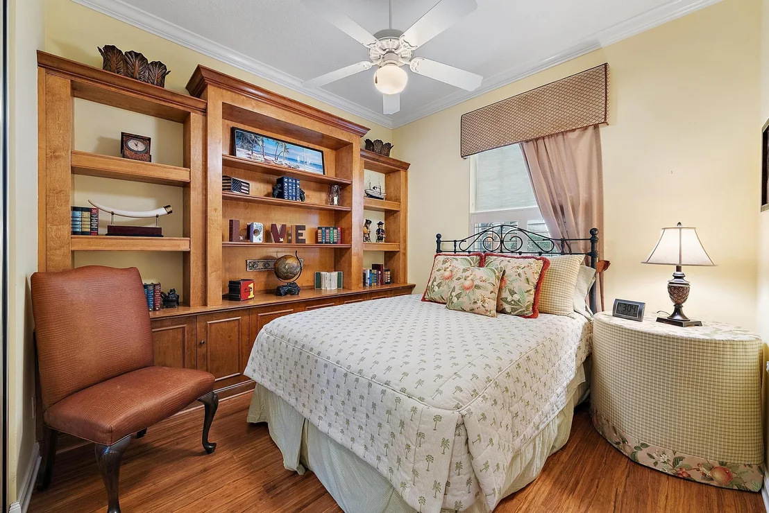 Photo of 299 Caravelle Drive