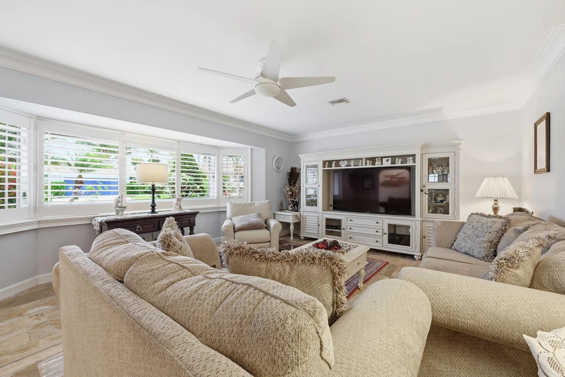 Photo of 1140 Morse Boulevard