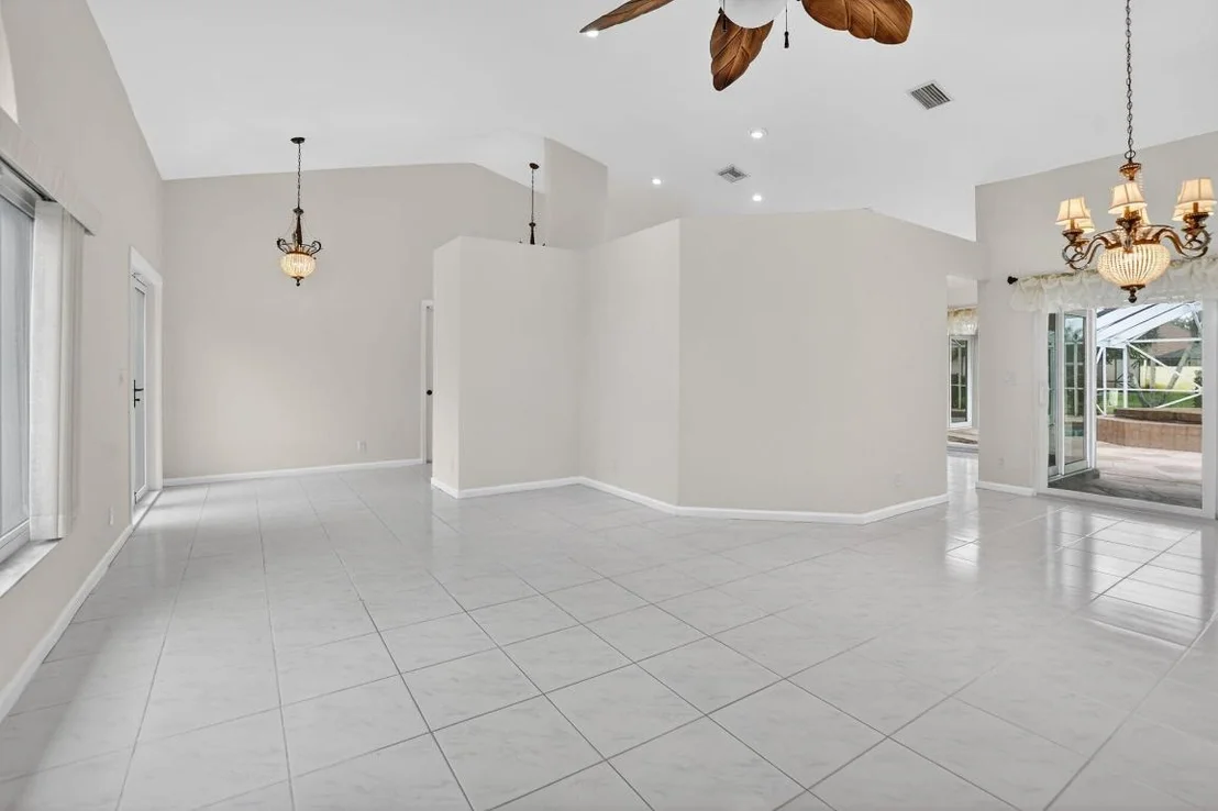 Photo of 10194 Canoe Brook Circle