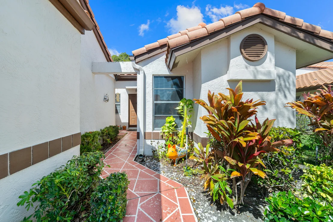 Photo of 6438 Pointe Pleasant Circle