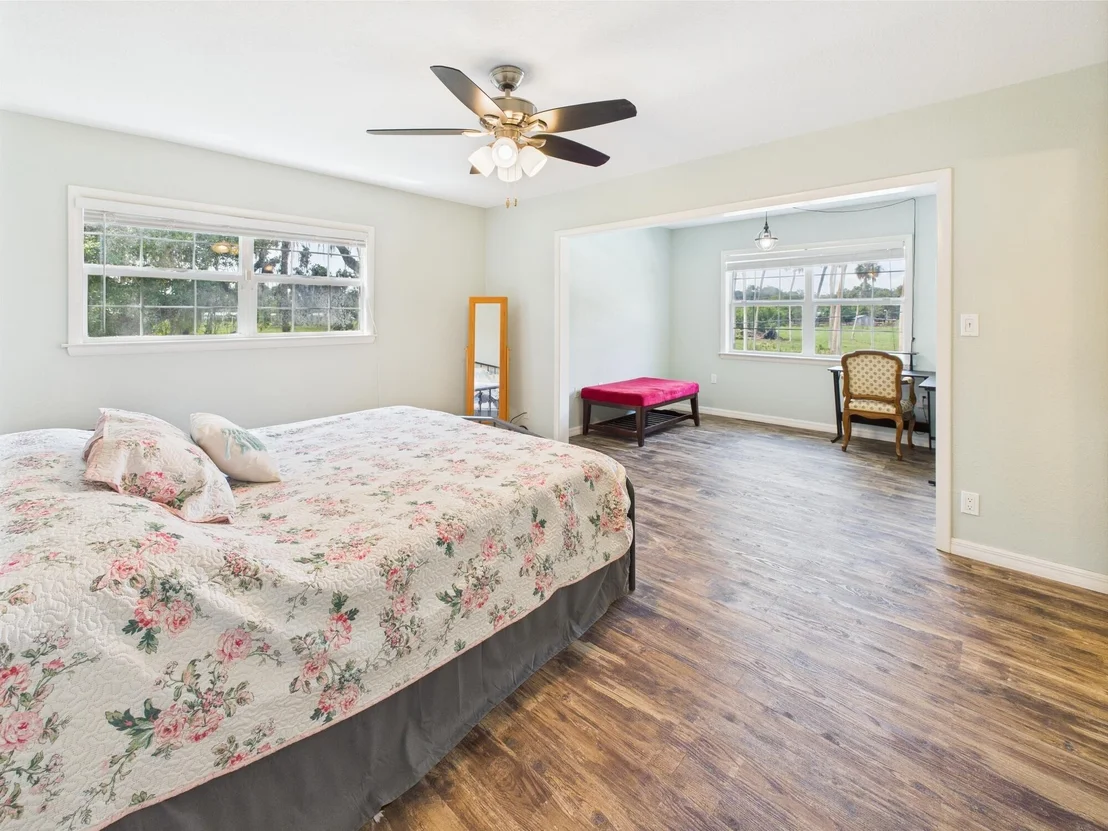 Photo of 2045 SW 18th Lane