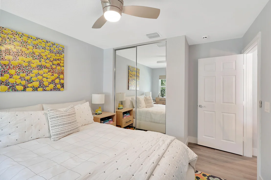 Photo of 1039 Egret Circle N