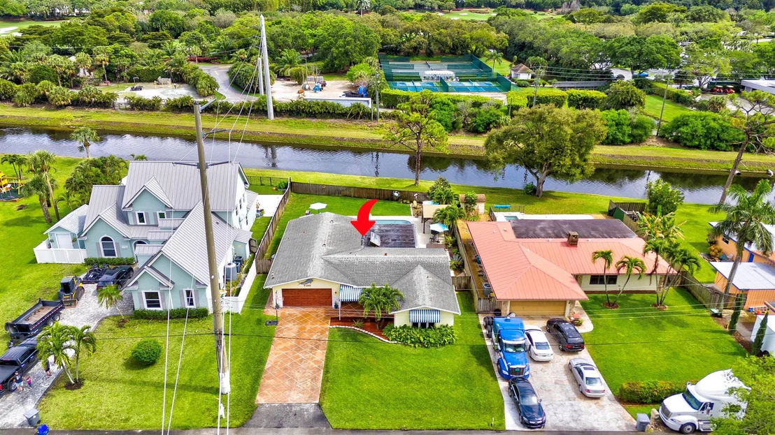 Photo of 7130 Thompson Road