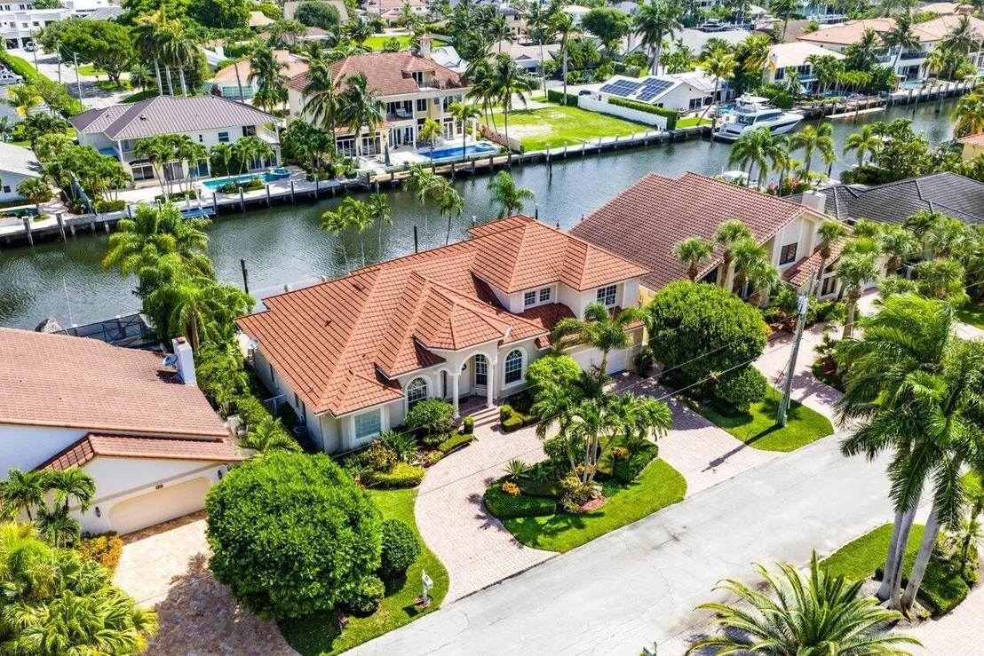 Photo of 923 Hyacinth Drive