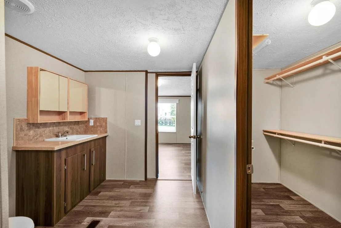 Photo of 9400 Luna Drive