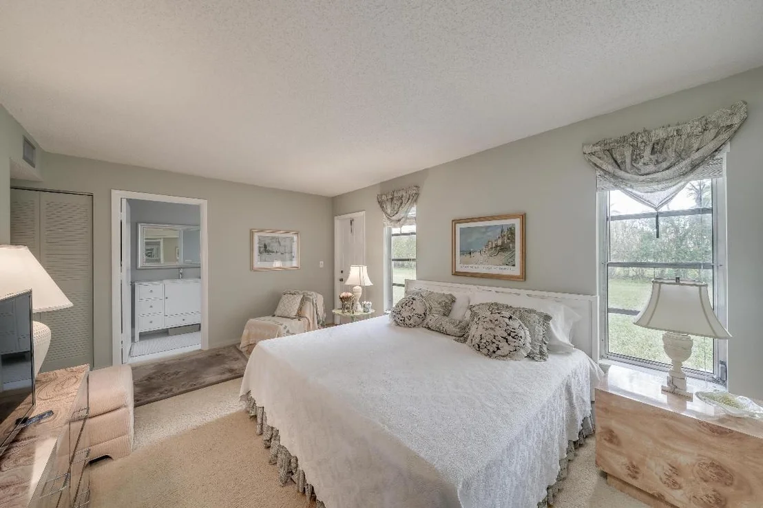 Photo of Unit D at 14240 Nesting Way