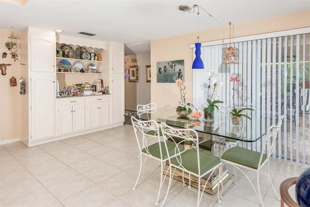Photo of 5601 Coastal Drive