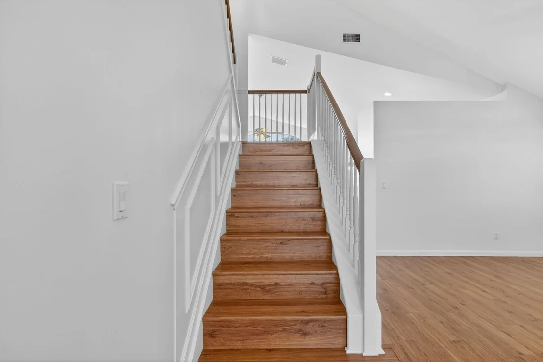 Photo of 1021 SE WESTMINSTER Place