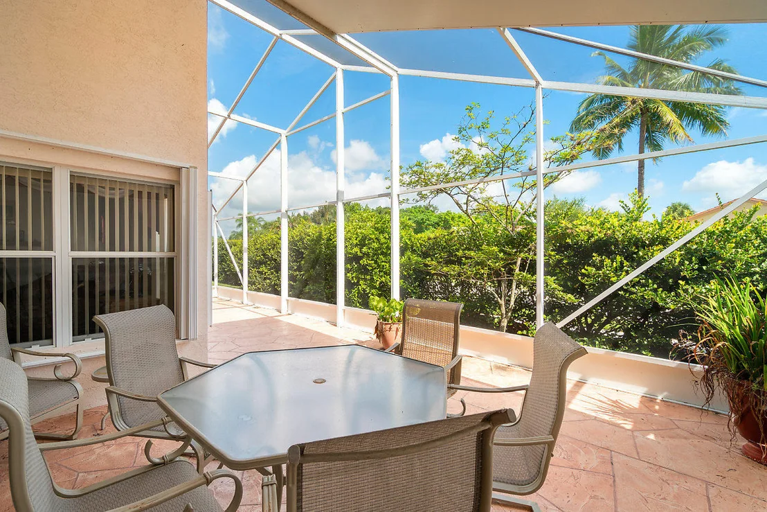 Photo of 8222 White Rock Circle