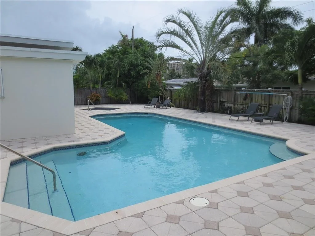 Photo of 1984 Windward Drive