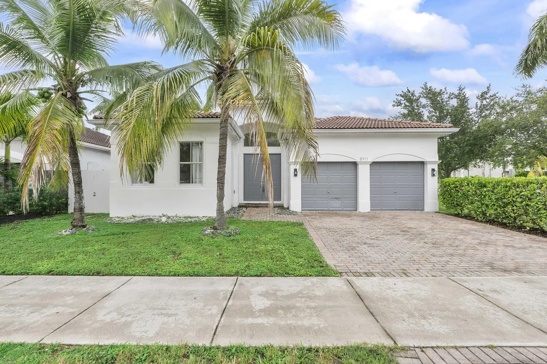 Photo of 8911 NW 178th Lane