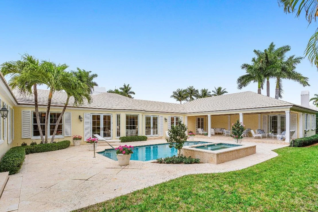 Photo of 450 Banyan Road