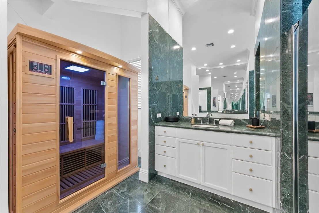 Photo of 7955 Mandarin Drive