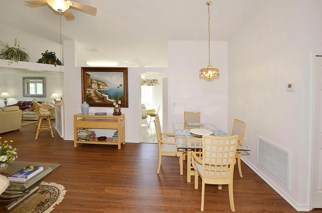 Photo of 1410 9th Place