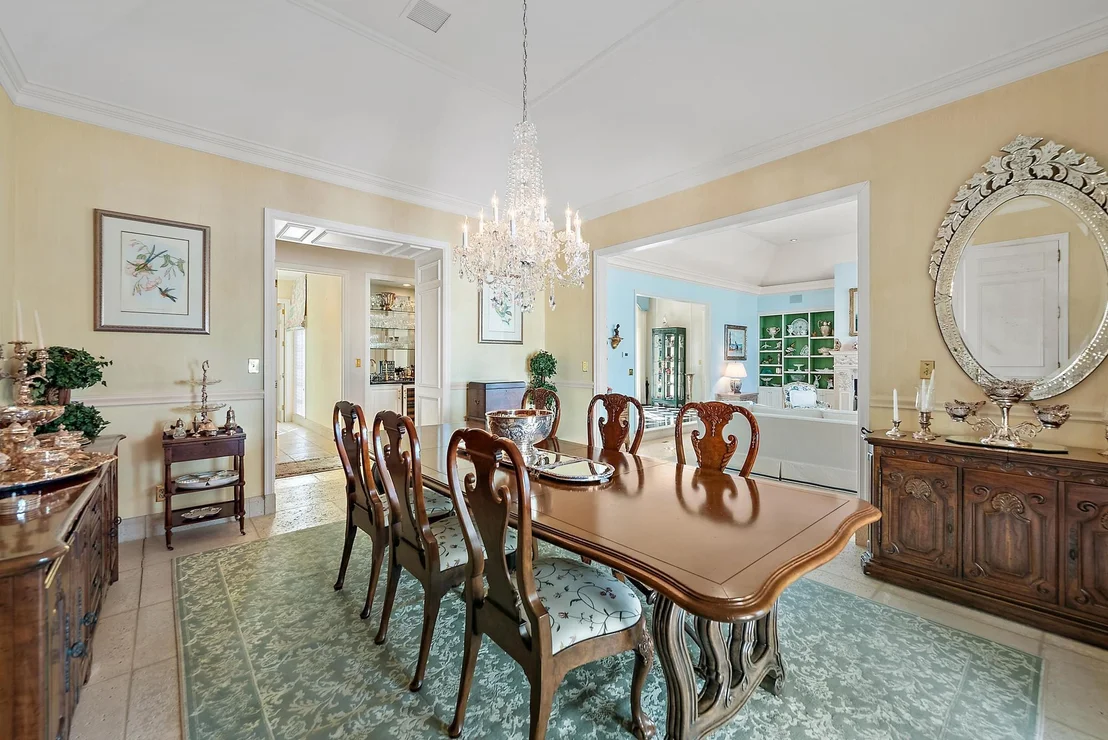 Photo of 751 Island Drive