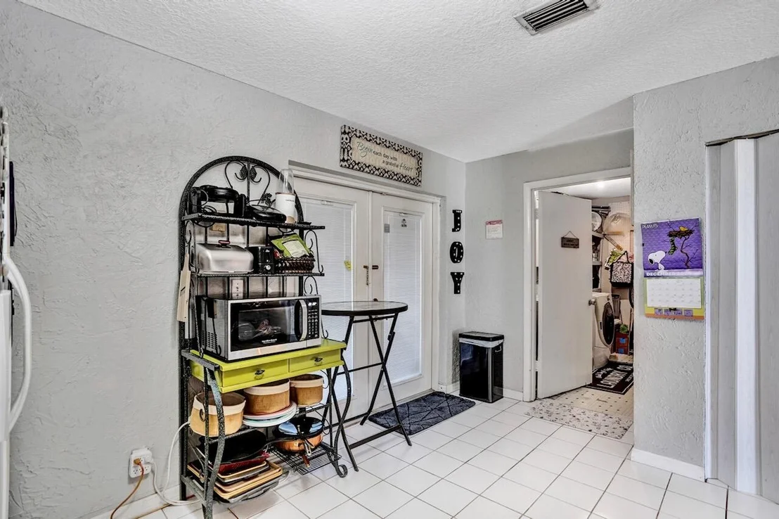 Photo of 4677 Poseidon Place