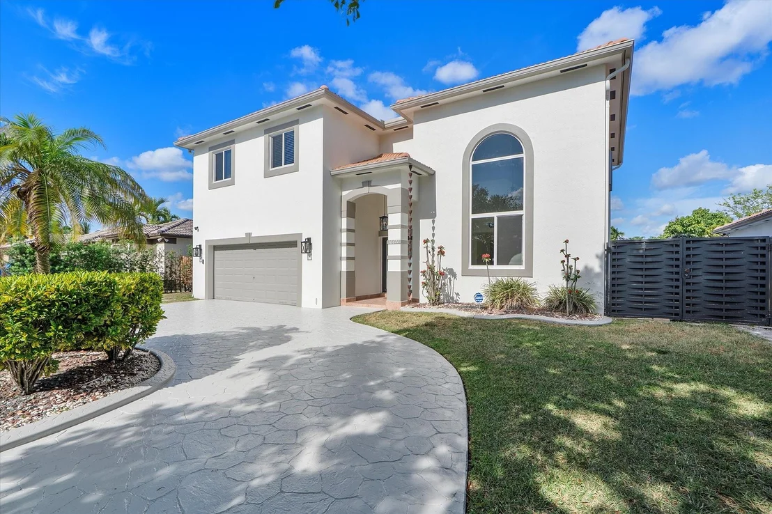 Photo of 16671 NW 89th Place