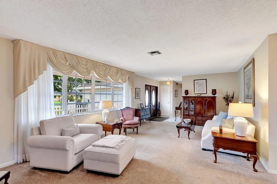 Photo of 86 W Coconut Drive