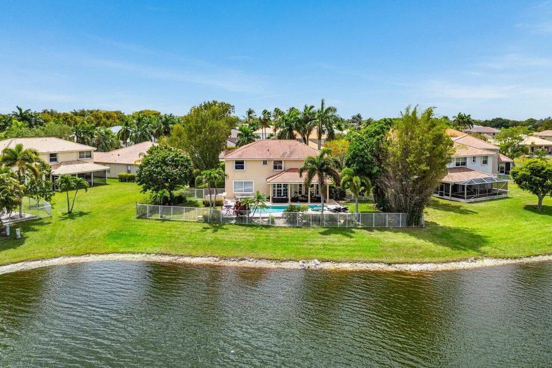 Photo of 21281 Waycross Drive