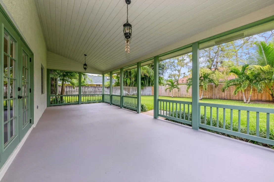 Photo of 970 Citrus Place