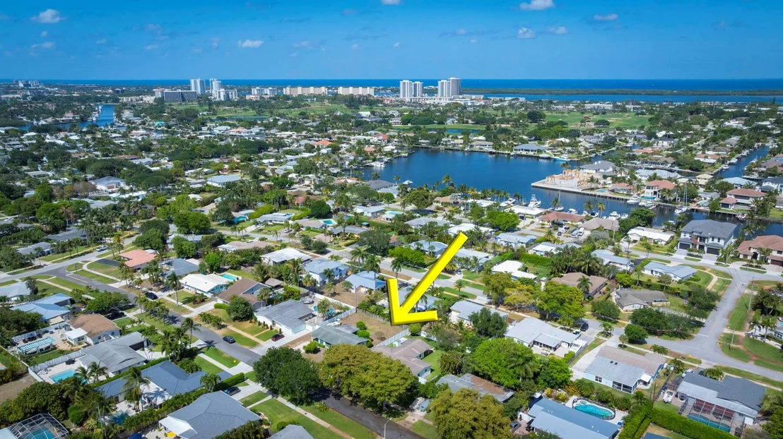 Photo of 736 Tradewind Drive