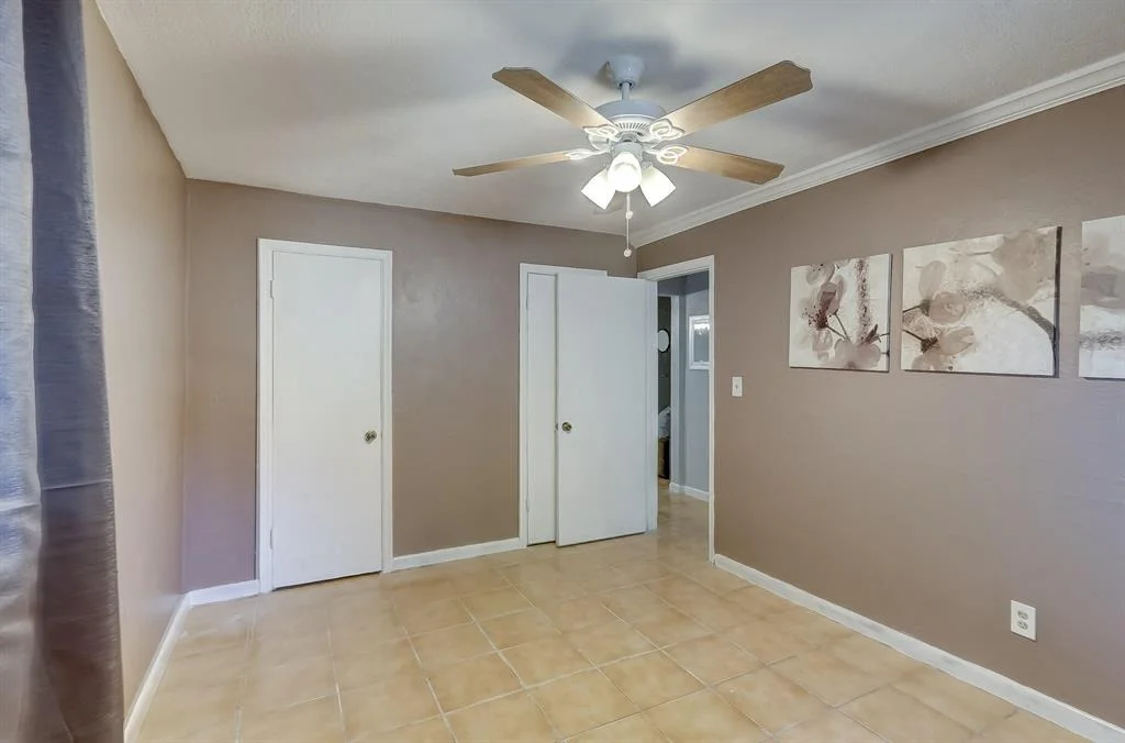 Photo of Unit 12 at 809 Phippen Road