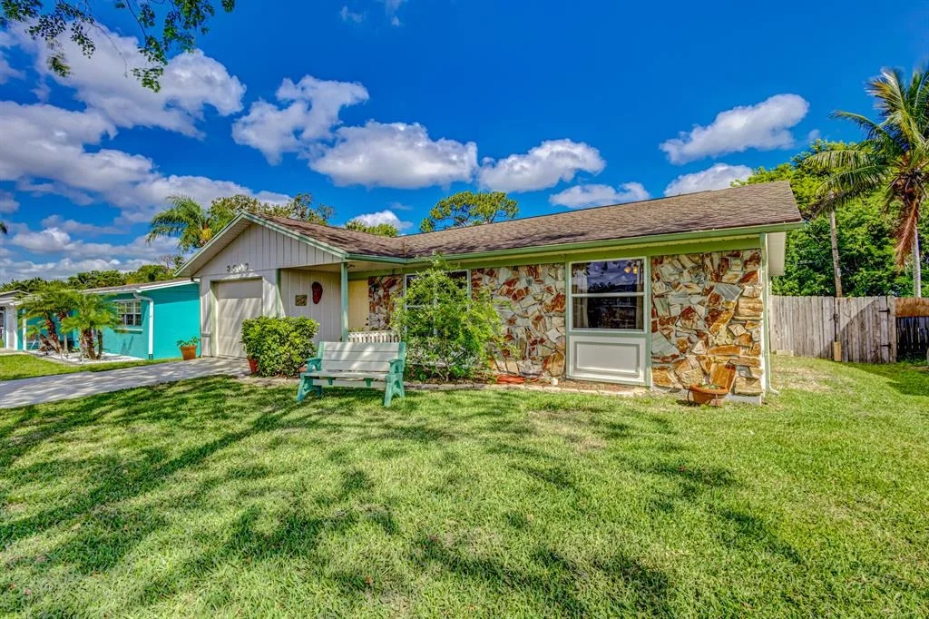 Photo of 3003 SE Bamboo Street