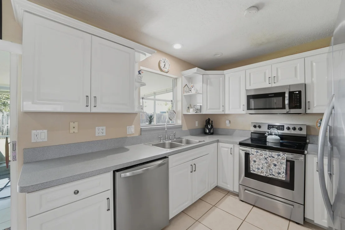 Photo of 225 RIVER TERRACE Drive