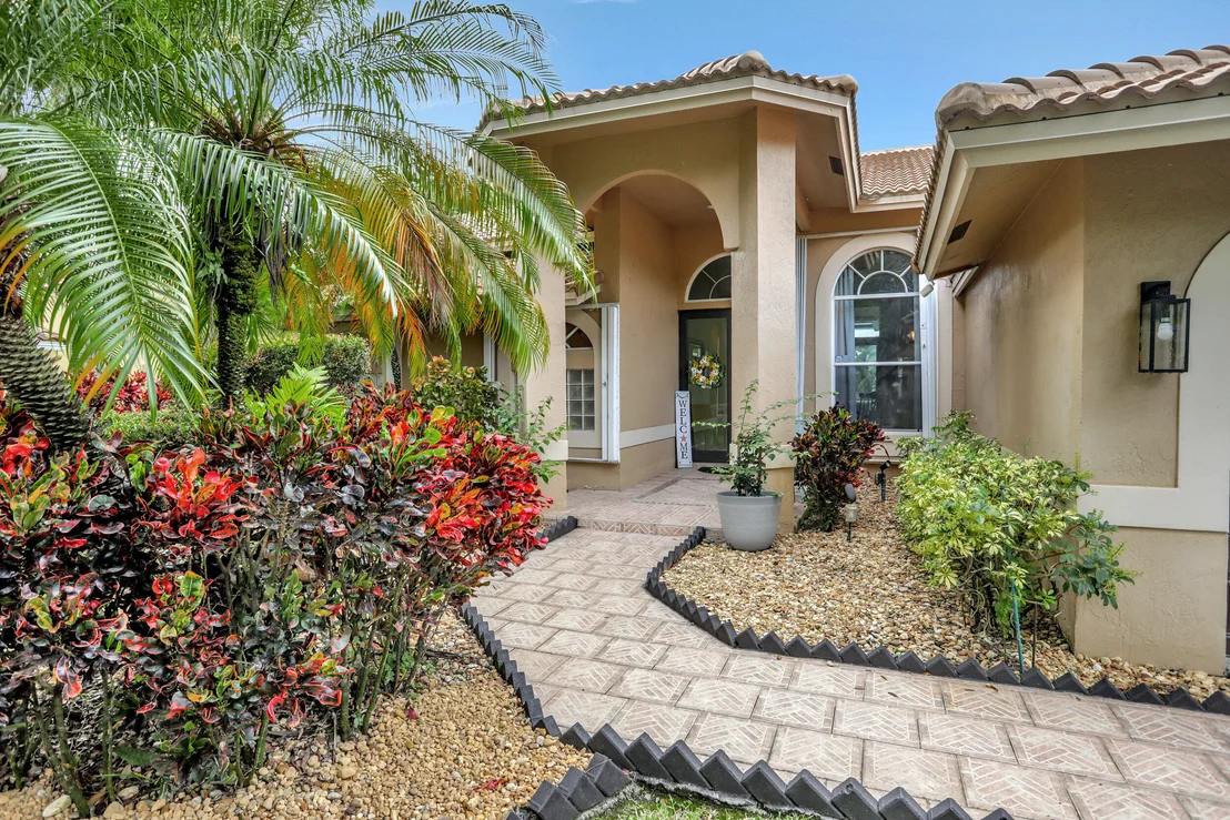 Photo of 5648 NW 100th Way