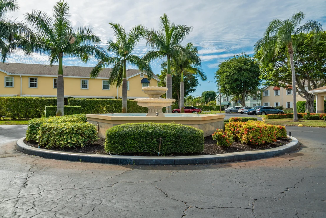 Photo of 307 Waterside Drive
