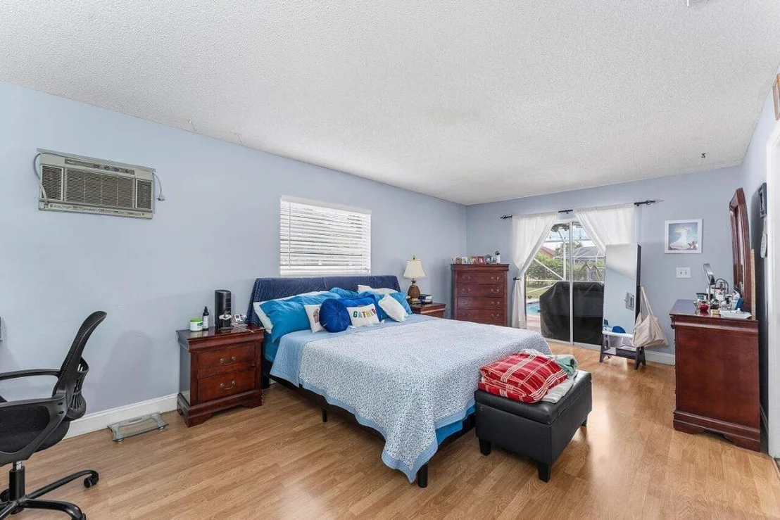 Photo of 5455 Pine Tree Drive