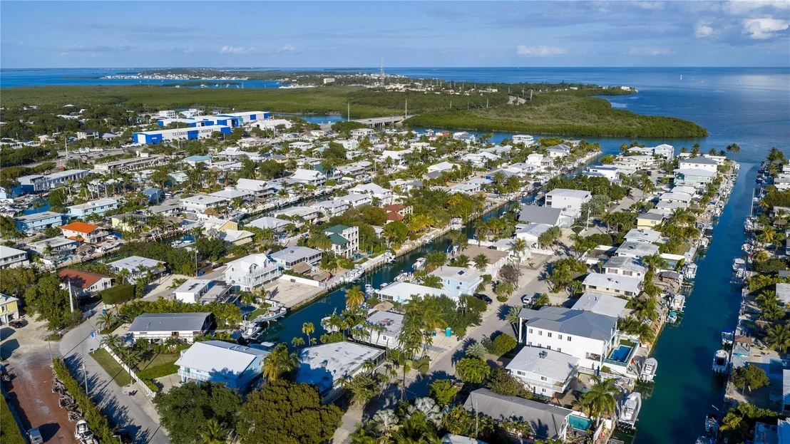 Photo of 102 Harbor Drive