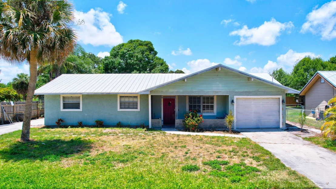 Photo of 6107 Hickory Drive