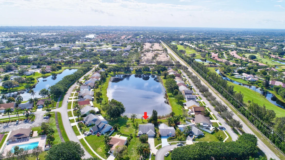 Photo of 1844 Edgewater Drive