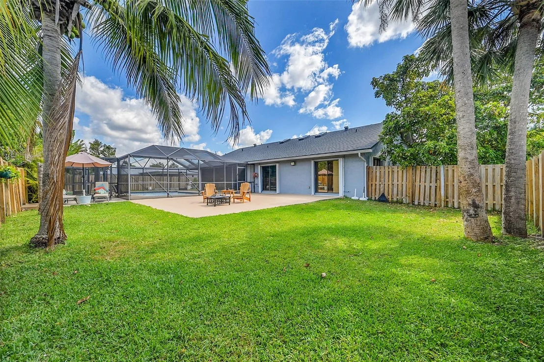 Photo of 62 W Palm Drive