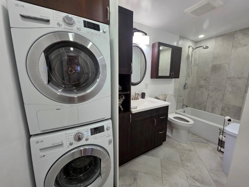 Photo of Unit 1 at 650 Pine Drive