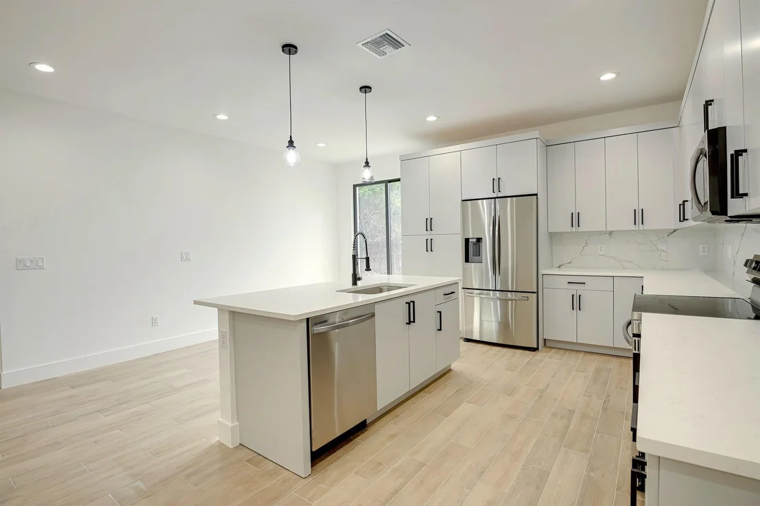 Photo of 7889 Terrace Road