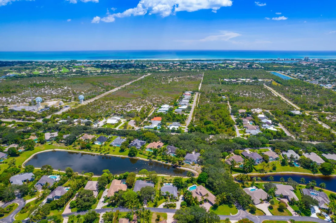 Photo of 18360 SE Lakeside Drive