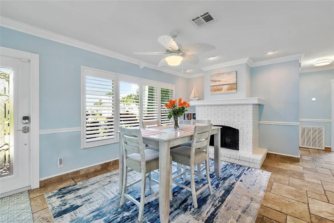 Photo of 731 SE 4th Avenue